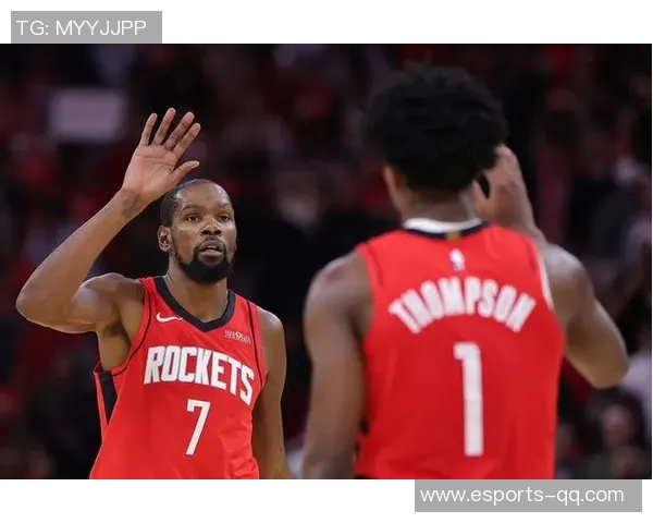 NBA赛况分析开拓者胜尼克斯勇士击败老鹰火箭大胜国王展现强势表现